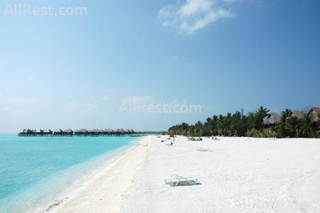 Olhuveli Beach & Spa Resort 2